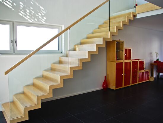 Faltwerktreppe gerade, kanadischer Ahorn